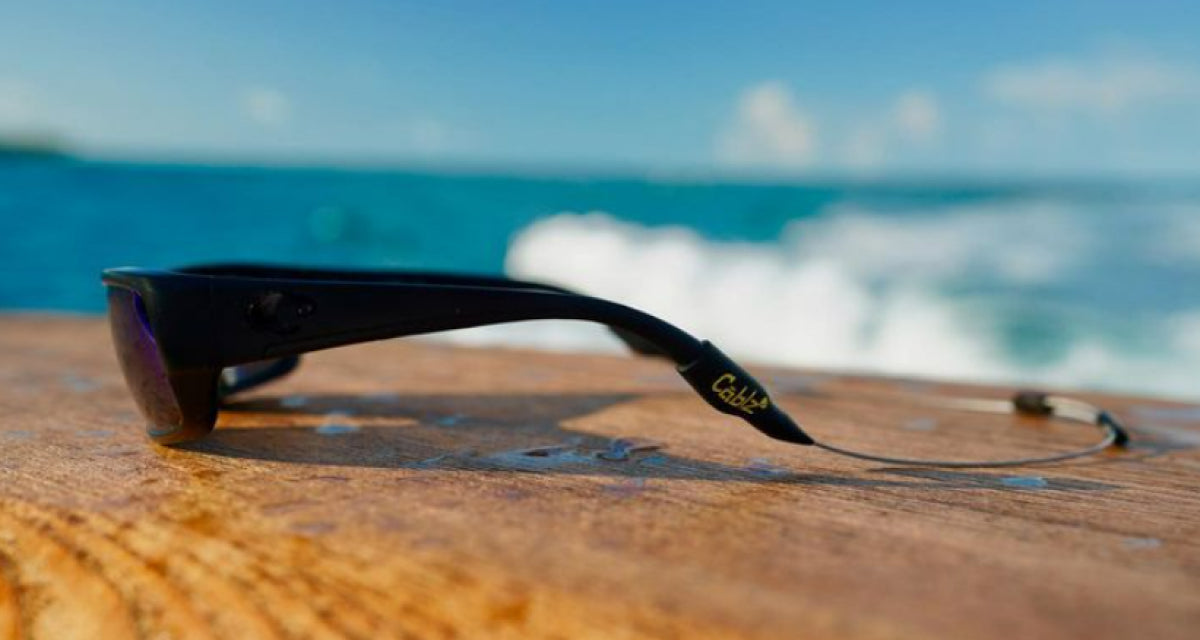 Why Owning One Eyeglasses Retainer Just Isn’t Enough